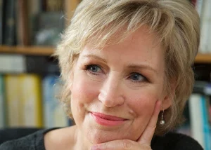 Author Sally Magnusson appearing at Paisley Book Festival 2026