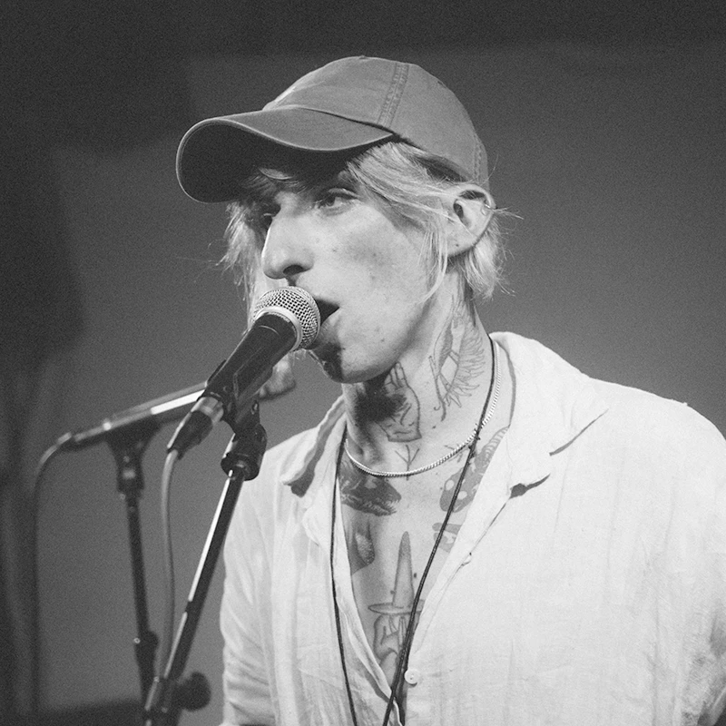 Writer and musician Spencer Mason leading a poetry workshop at Paisley Book Festival 2026